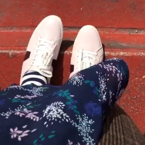 Meet your Posher, Anne - Picture 3 of 3